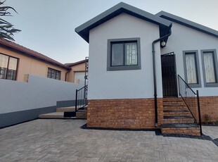 2 Bedroom House For Sale in Mamelodi