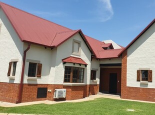 3 Bedroom House For Sale in Waterlake Farm Lifestyle Estate