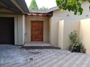 4 Bedroom House For Sale in Bethal