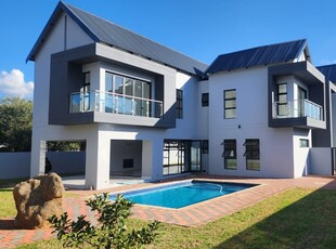 4 Bedroom House For Sale in Leloko Lifestyle & Eco Estate