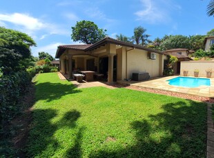 4 Bedroom Townhouse For Sale in La Lucia