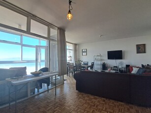 Apartment For Sale in Muizenberg Central