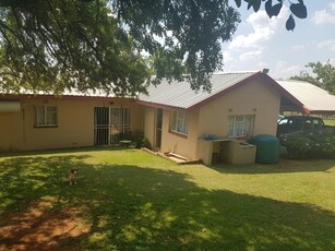 Farm in Bultfontein AH For Sale