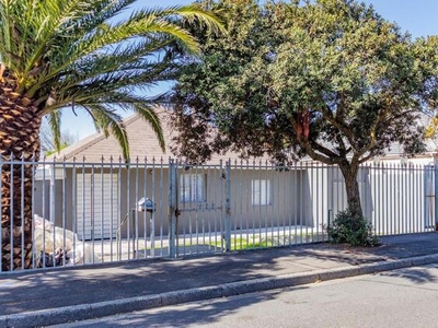 7 bedroom, Cape Town Western Cape N/A