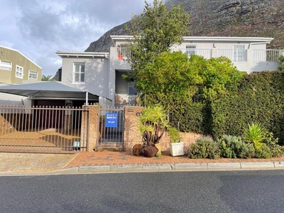 House For Rent In Lakeside, Cape Town