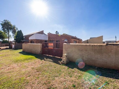 House For Sale In Eldorado Estate, Soweto