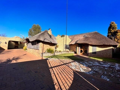 House For Sale In Miederpark, Potchefstroom