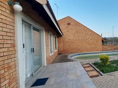 House For Sale In West Acres Ext 24, Nelspruit