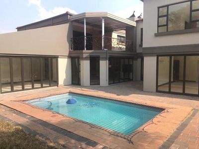 House For Sale In Woodhill Golf Estate, Pretoria