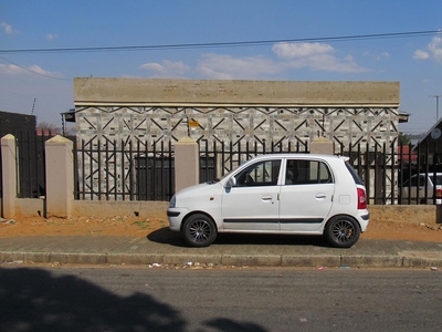 Standard Bank EasySell 3 Bedroom House for Sale in Bosmont -