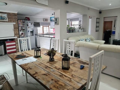 House For Sale In Melkbosstrand Central, Melkbosstrand