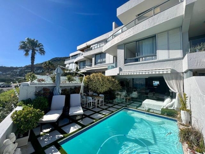 Townhouse For Rent In Clifton, Cape Town