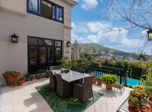 House For Sale in Tamboerskloof, Cape Town