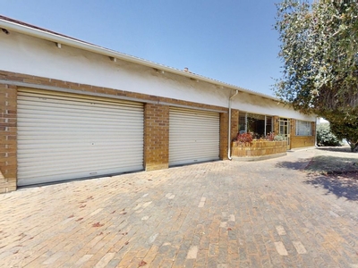 3 Bedroom Freehold Sold in Northmead