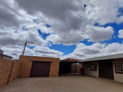 Industrial property to rent in Vaalpark