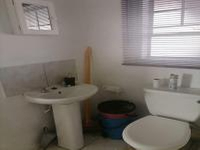 1 Bedroom Apartment to Rent in Crystal Park - Property to re