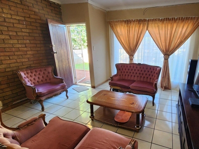 2 Bedroom Townhouse for sale in Fauna