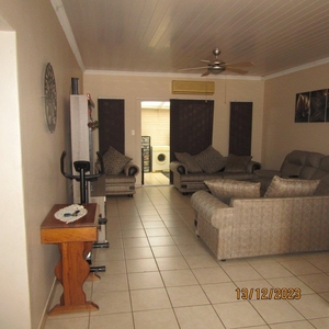 3 Bedroom Townhouse for sale in Flamwood