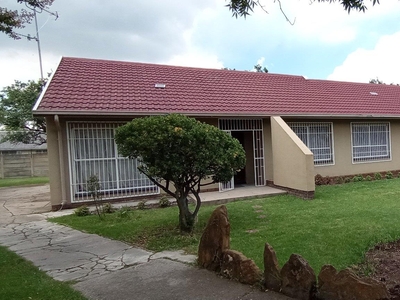 4 Bedroom House to rent in Secunda